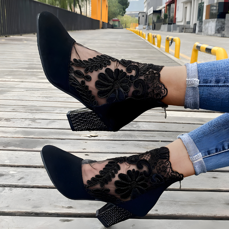 Women's Patterned Classic Heels