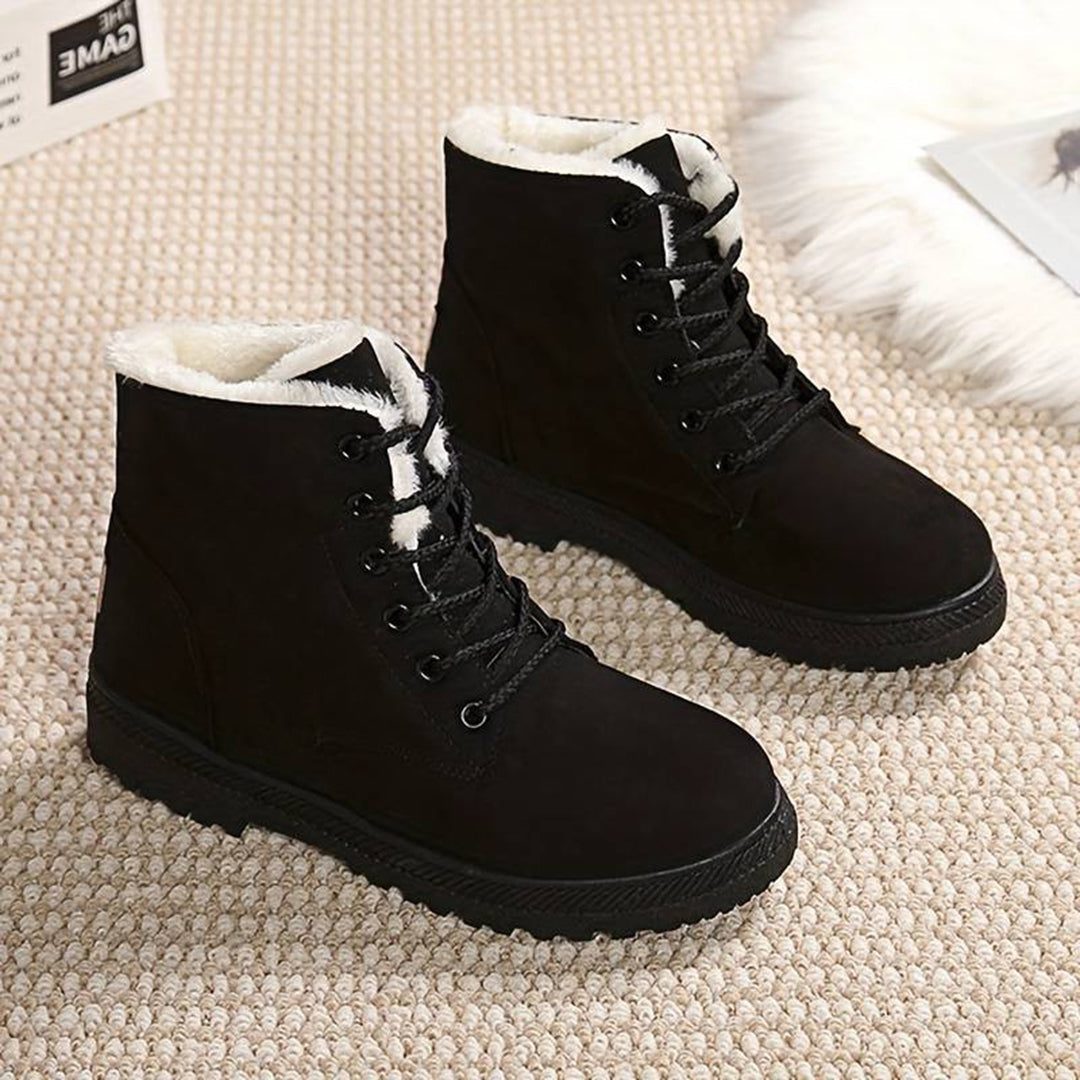 Wendy | Women's Fleece-Lined Lace-Up Ankle Boots with Plush Collar and Lug Sole