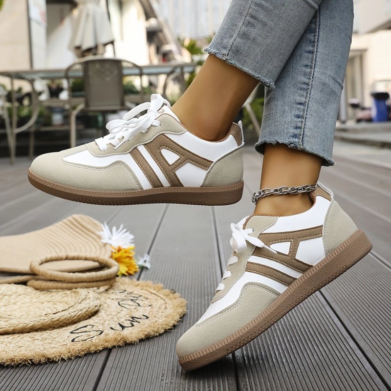 wide-toe sneakers original product photo