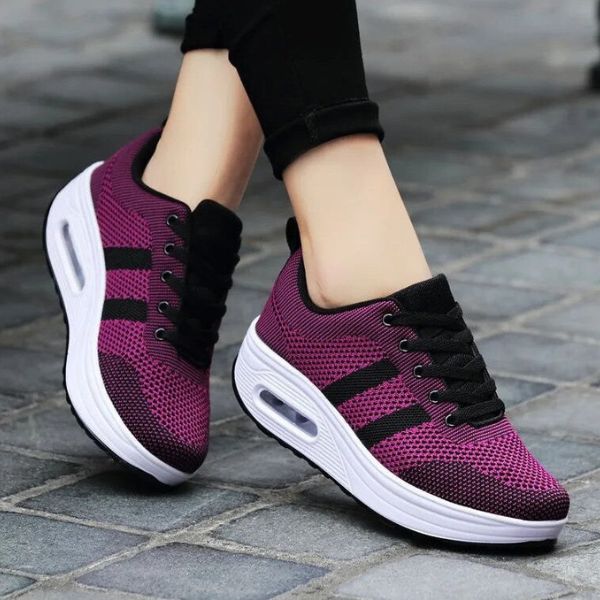 Winona Women's Air-Cushion Everyday Sneakers product view
