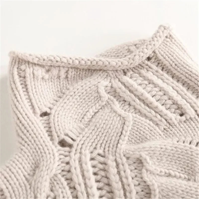 Annalise | Women's Wavy Cable-Knit Turtleneck Sweater