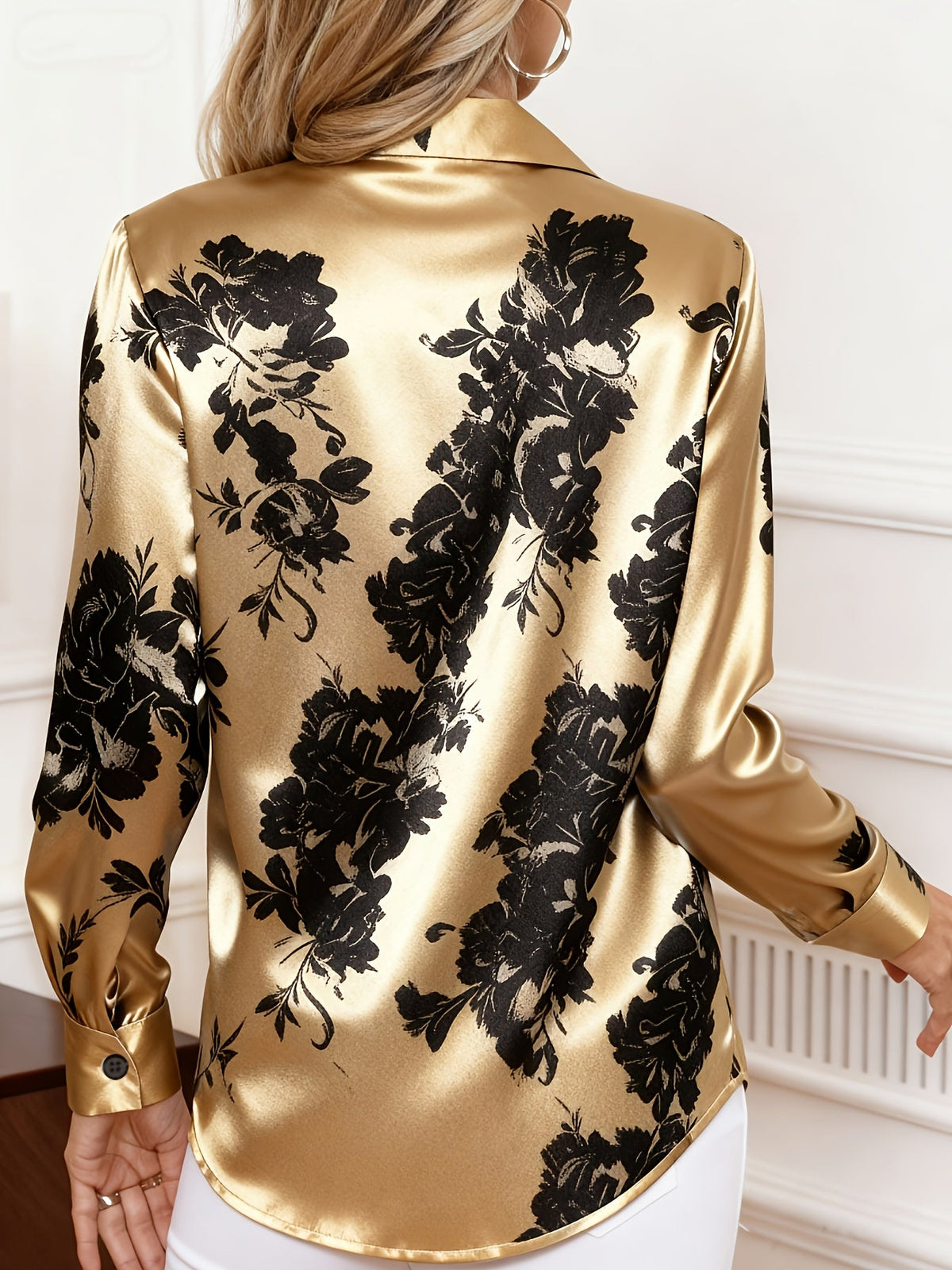 Claudia Women's Elegant Floral Button-Front Blouse original view