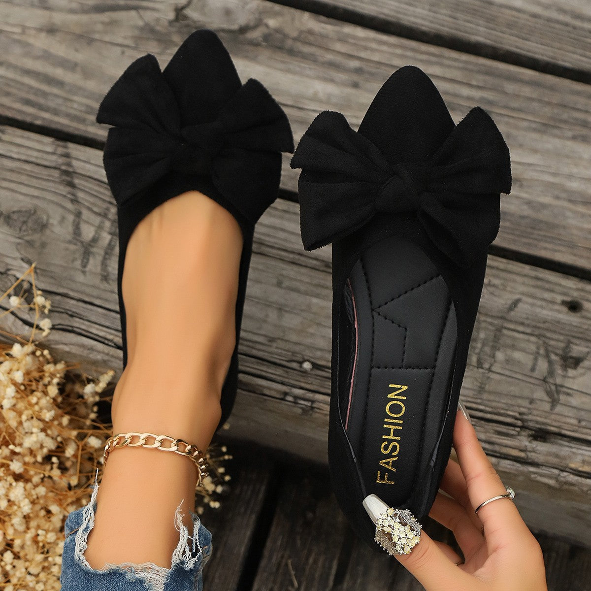 Women's Bow Detail Ballet Flats
