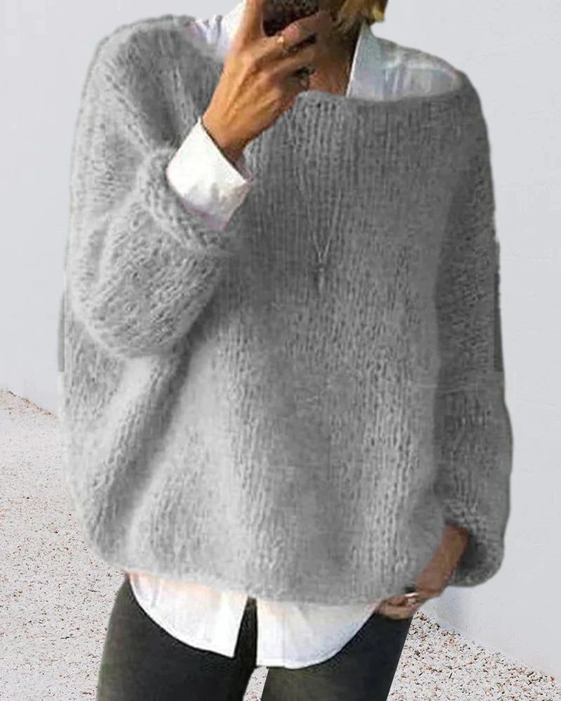 Joyce | Women's Oversized Fuzzy Knit Sweater with Crew Neck and Long Sleeves